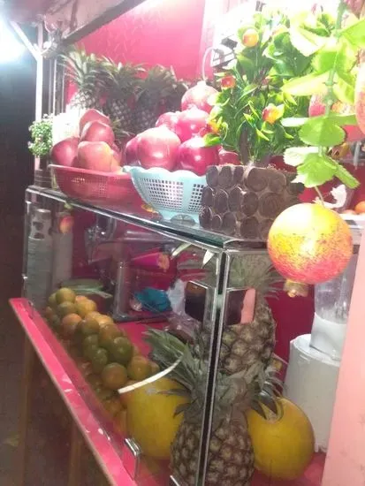 Fresh Fruit Shake Shop