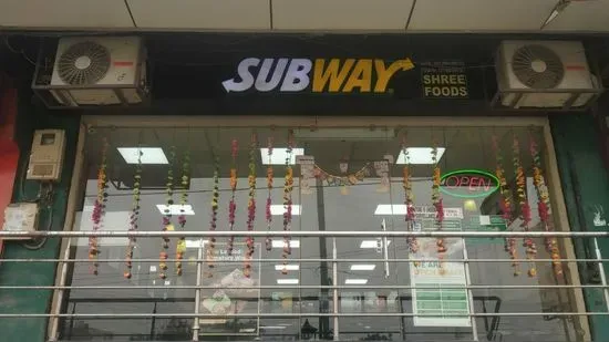 Subway Restaurant