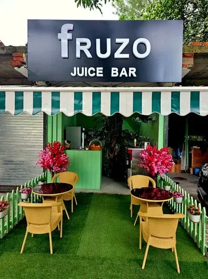 Fruzo Juice Bar