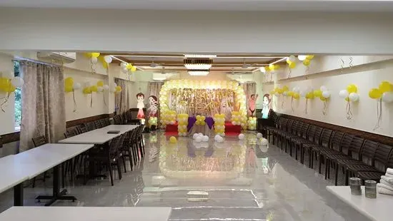 Siddhivinayak Dining Hall