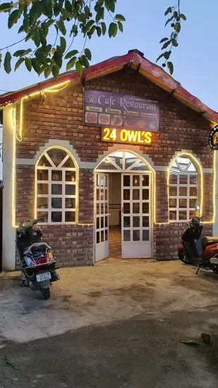 24 OWL'S Cafe and Restaurant