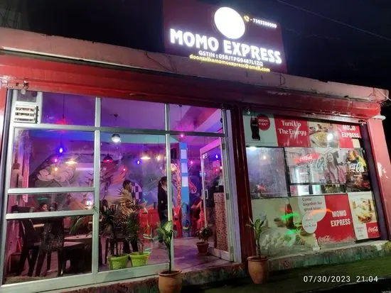 Doon Zaika MoMo Express