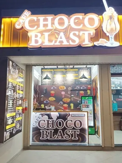 CAFE CHOCO BLAST