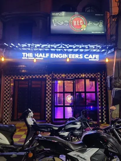 The Half Engineers Cafe (The HEC) | Best Burger | Best Momos | Best Shakes | Best Sandwich | Best Snacks in Faridabad