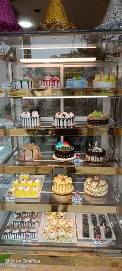 Rajdhani cake house and bakers