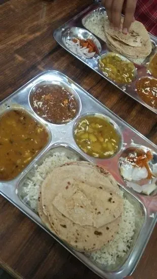 Yadav restaurant