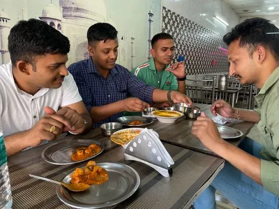 Shri Mahalaxmi Dosa Shop