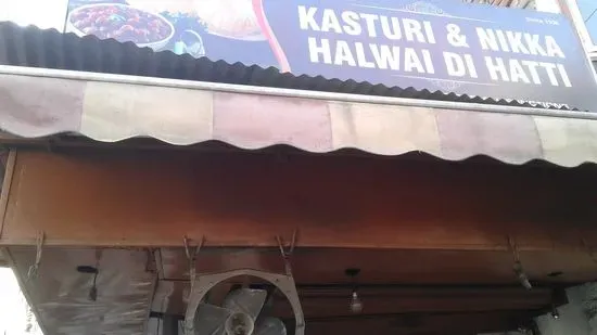 Kasturi & Nikka Halwai Di Hatti