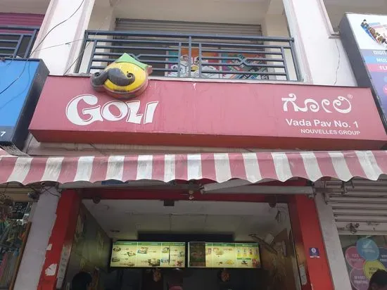 Goli Vada Pav