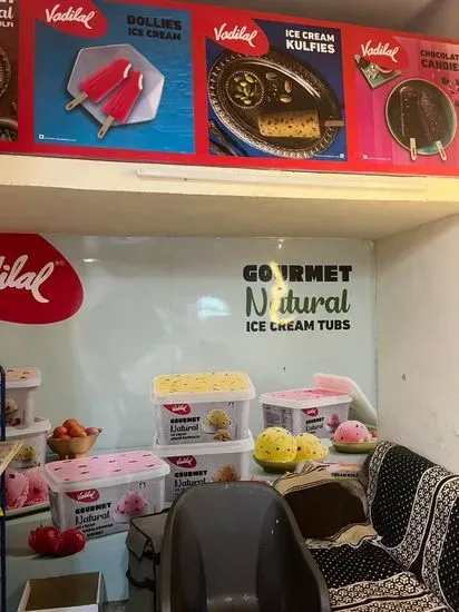 Vadilal Icecream Parlour