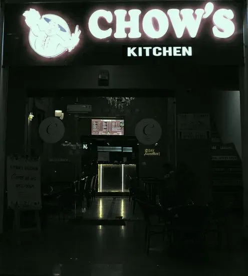 Chow's kitchen