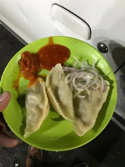 Bobby's Momos Shop