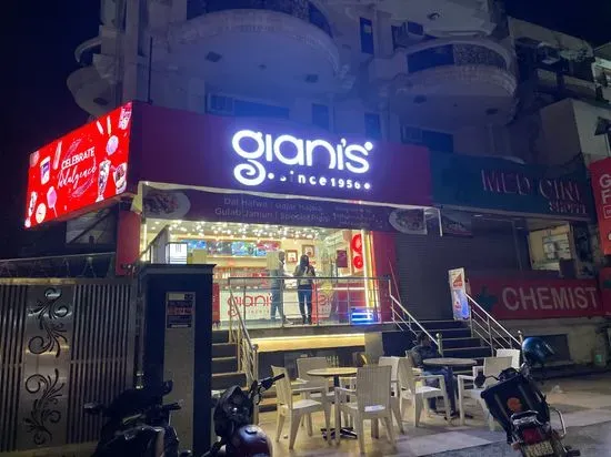 Giani's Ice Cream