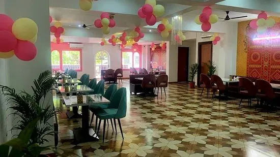 Vyanjan Haveli Restaurant & Banquet