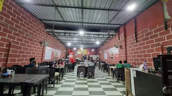 Red Apple Restaurant