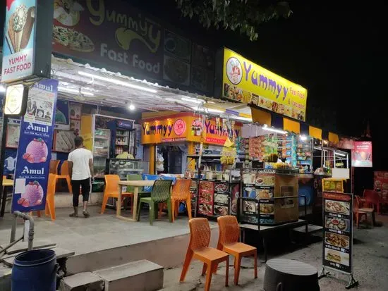 Yummy Fast Food and ice cream cold drink corner