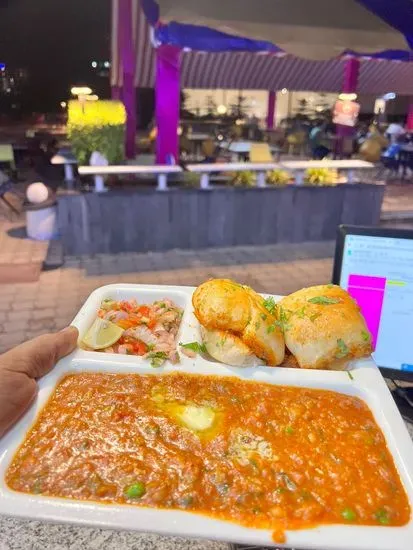 Pavbhaji Mumbaiya