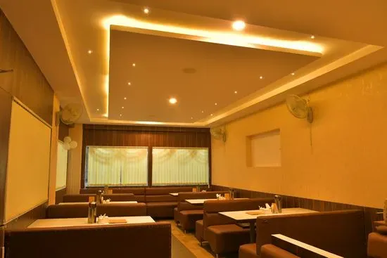 Balaji Family Dhaba - Pure Veg Restaurant Hotel Biryani Jain Food Begumpet