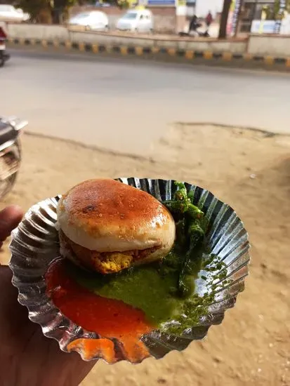 mumbai vada pav