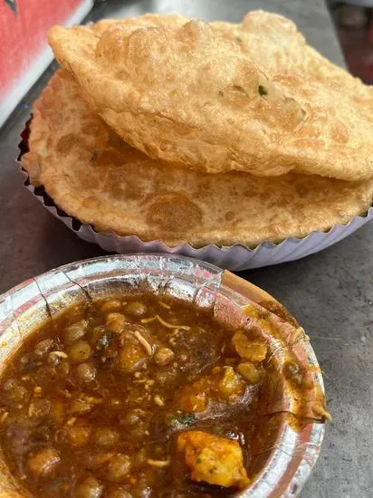 Sitaram Chhole Bhature