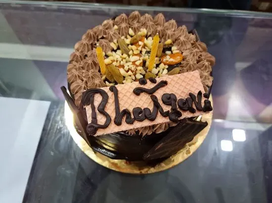 Kabhi B Bakery - Uni. Road