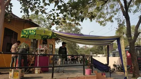 Santushti restaurant and cafe