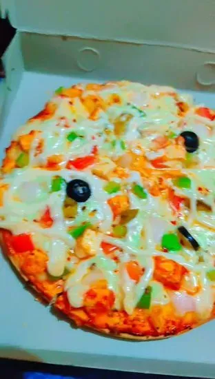 Desi Pizza