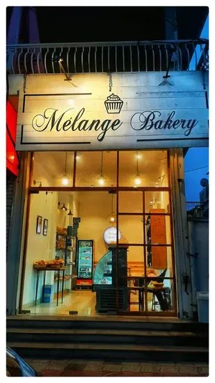 Mélange Bakery