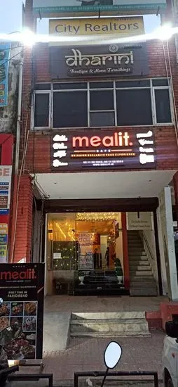 Mealit Cafe & Family Restaurant