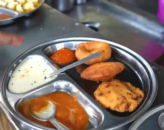 Anna Madras Cafe