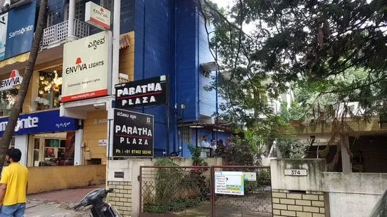 Paratha Plaza