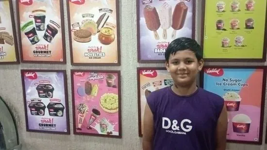 Vadilal Ice-Cream Parlour