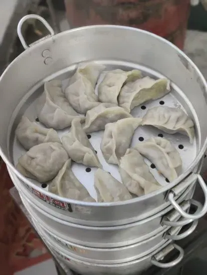 Ajju k momos