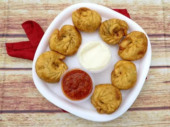 Momo Maker | Best Momos in lajpat nagar | Best momo's point near you | Chicken momos| Veg Momos | Paneer Momos|