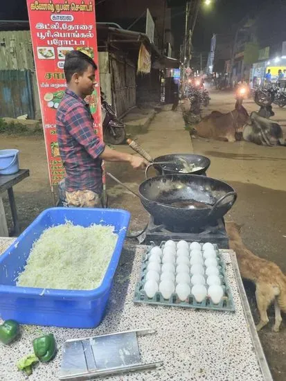 Ganesh Tiffin Centre