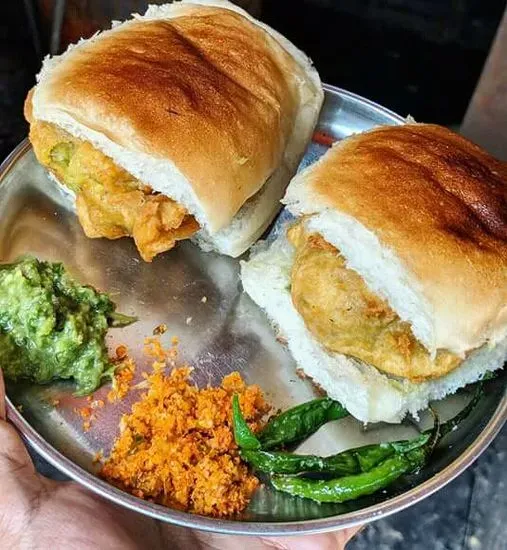 Jai Maharashtra Vada Pav