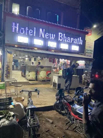 Hotel Bharat