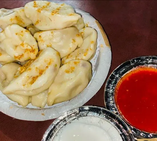 MoMo MANIA (taste the real authentic momos)