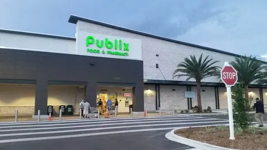 Publix Super Market at University Corner