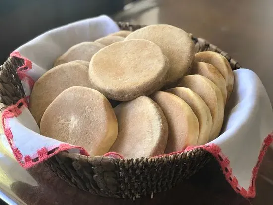 Gorditas de Nata y Trigo