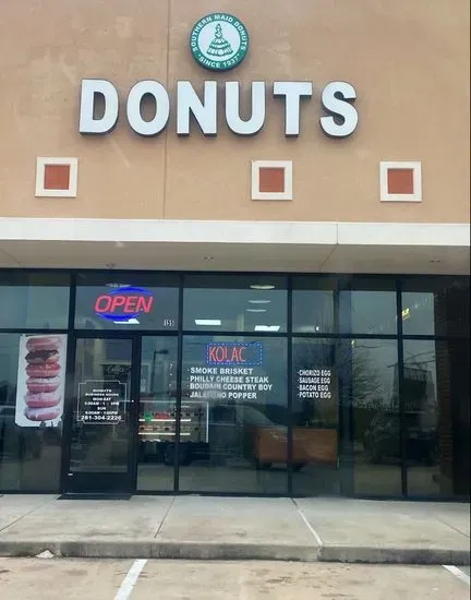 Southern Maid Donuts