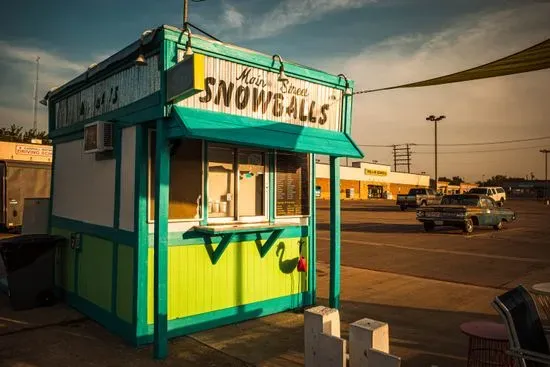 Main Street Snowballs Shaved Ice