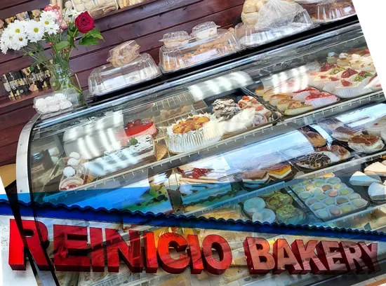 Reinicio Bakery