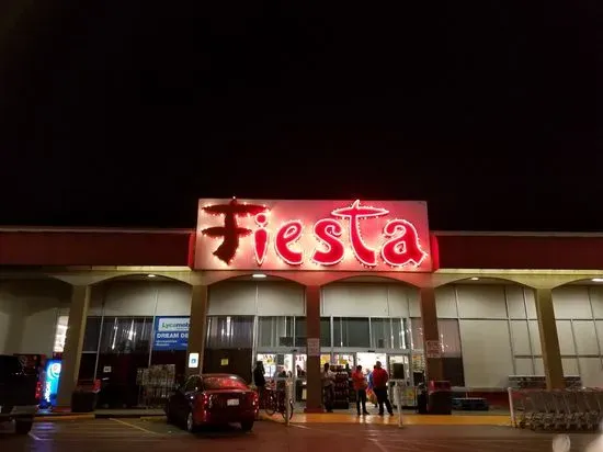 Fiesta Mart #28