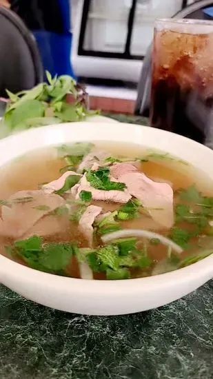 Nhật Phở Restaurant