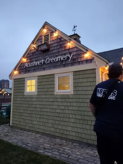 Acushnet Creamery at Pier 3