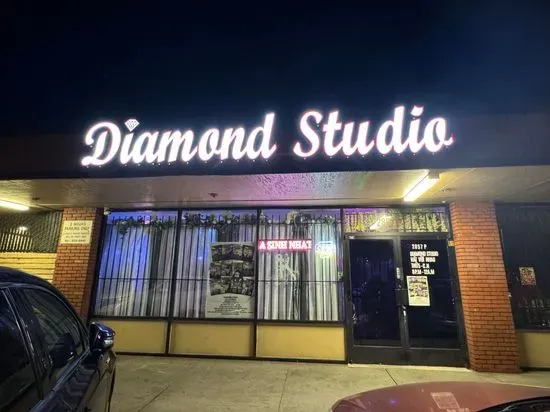 Diamond Studio Entertainment