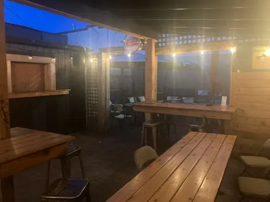 The Backyard Bar & Grill