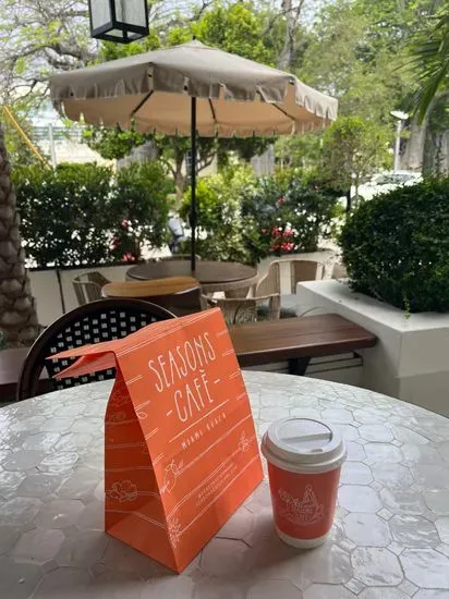 Seasons Cafe Miami Beach