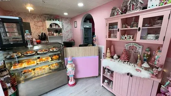 Pink cakery